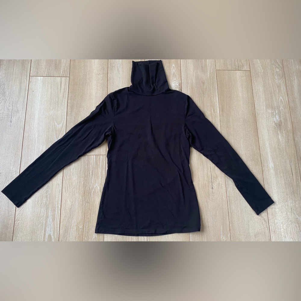 Felina Black Long Sleeve Turtleneck